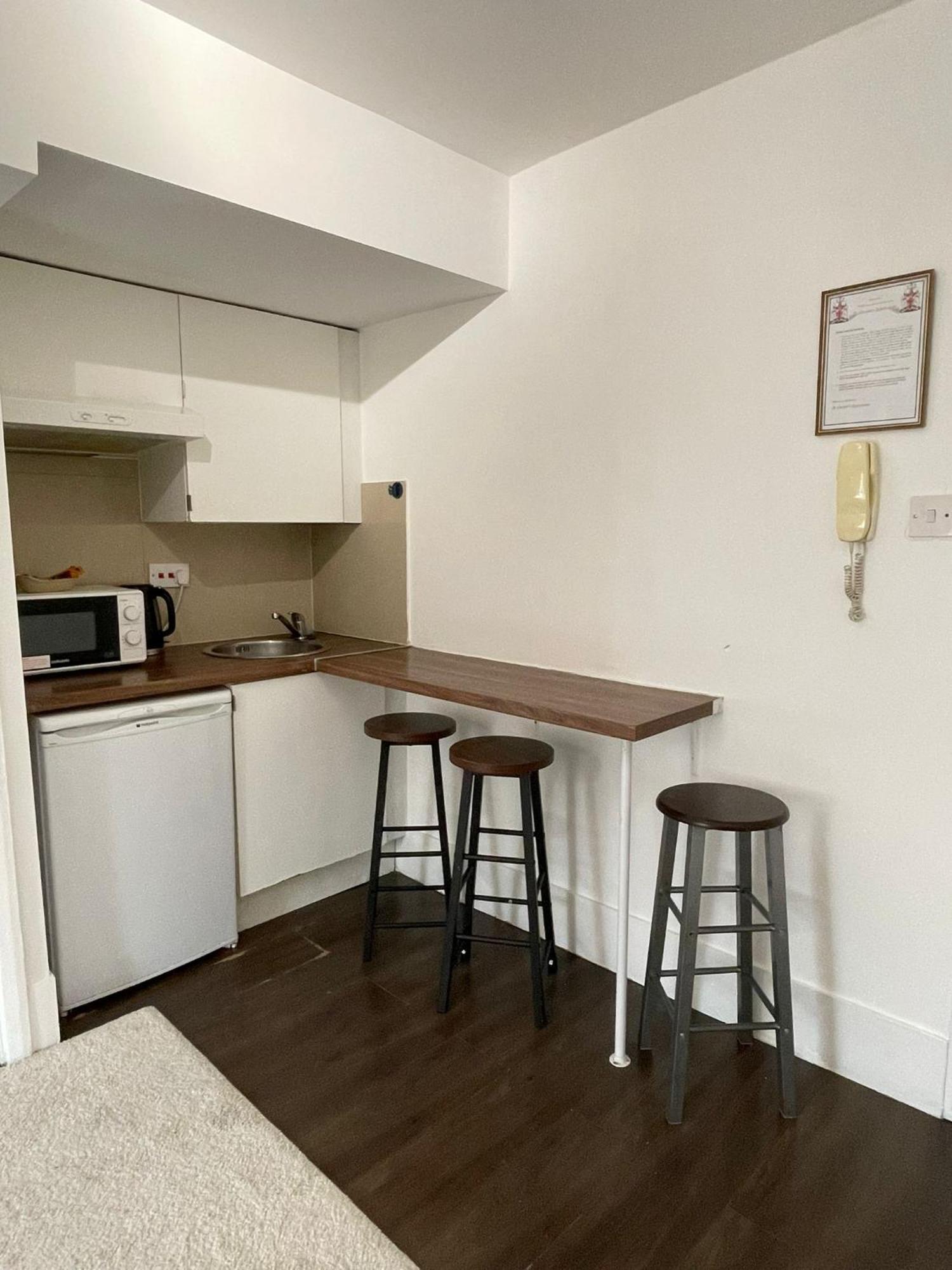 Cromwell Apartments Лондон Экстерьер фото
