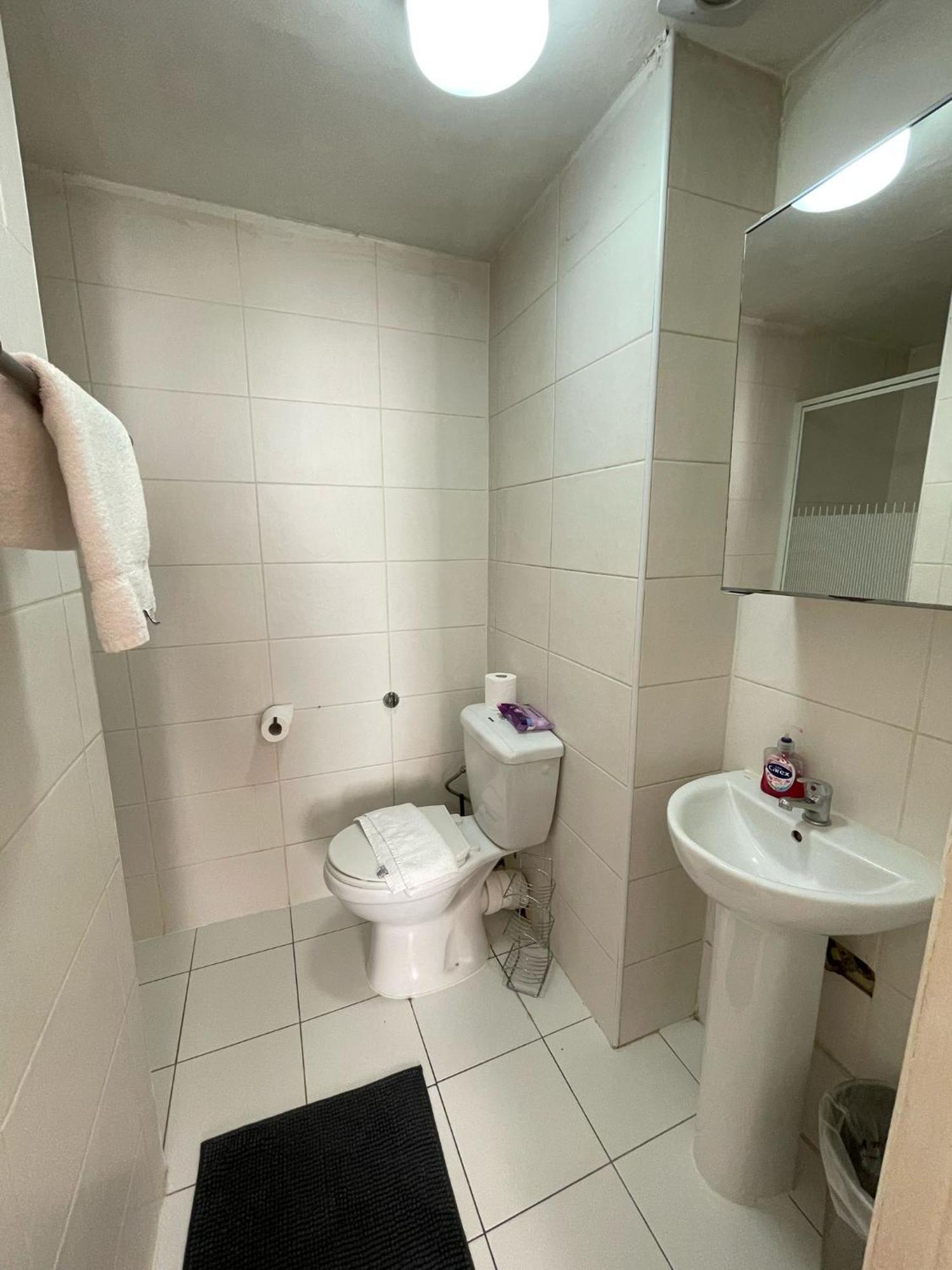 Cromwell Apartments Лондон Экстерьер фото